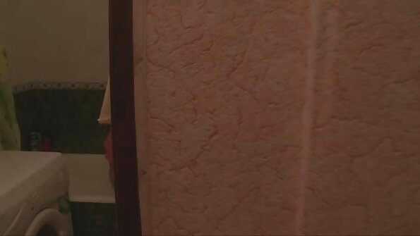 சூடான முதிர்ந்த பெண்களின் சுயஇன்பம் பற்றிய தொகுப்பு வீடியோ