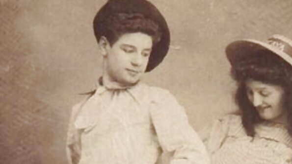 அமெச்சூர் பிஓவியின் ரசிகரால் வீட்டில் தயாரிக்கப்பட்ட செக்ஸ் வீடியோ படமாக்கப்பட்டது