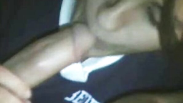 ஹார்னி நண்பர் திகைப்பூட்டும் பொன்னிற GF உடன் உடலுறவை கேமராவில் பதிவு செய்கிறார்