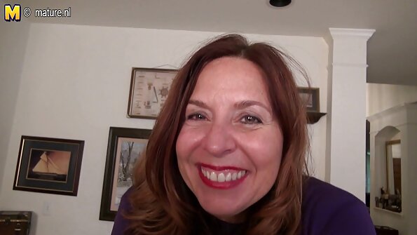 கொம்பு ஜோடி கோடி ஸ்டீல் & வன்னா பார்டோட் அந்த படுக்கையில் புணர்கிறார்கள்